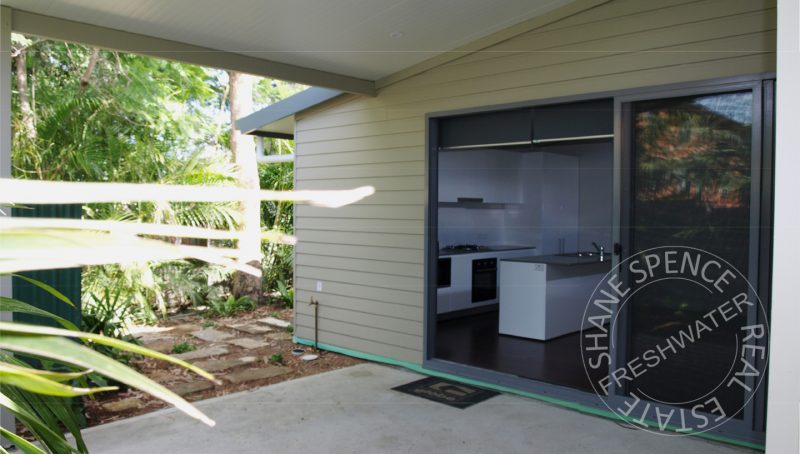 Freshwater beach villa lease