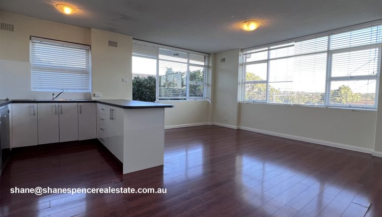 Freshwater unit For Lease Shane Spence Real Estate Fairlight