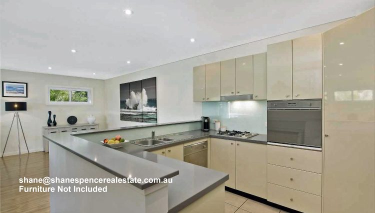 Narrabeen Beach unit realestate For Lease rent sale